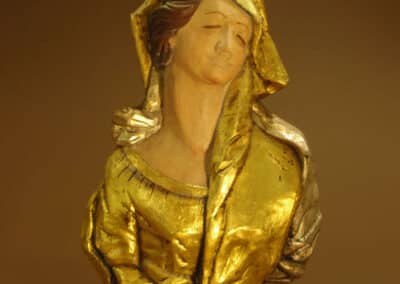 Nyskåret Hausmadonna